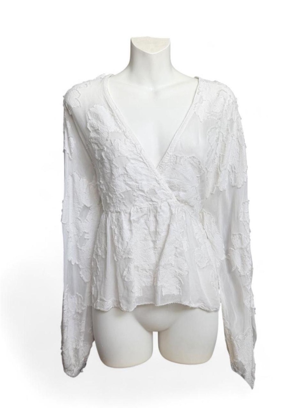 Wilfred White Textured V-Neck Long-Sleeve Blouse